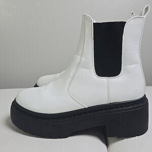 Forever 21 White Black Combat Platform Chelsea Womens 7 Chunky Ankle Boots